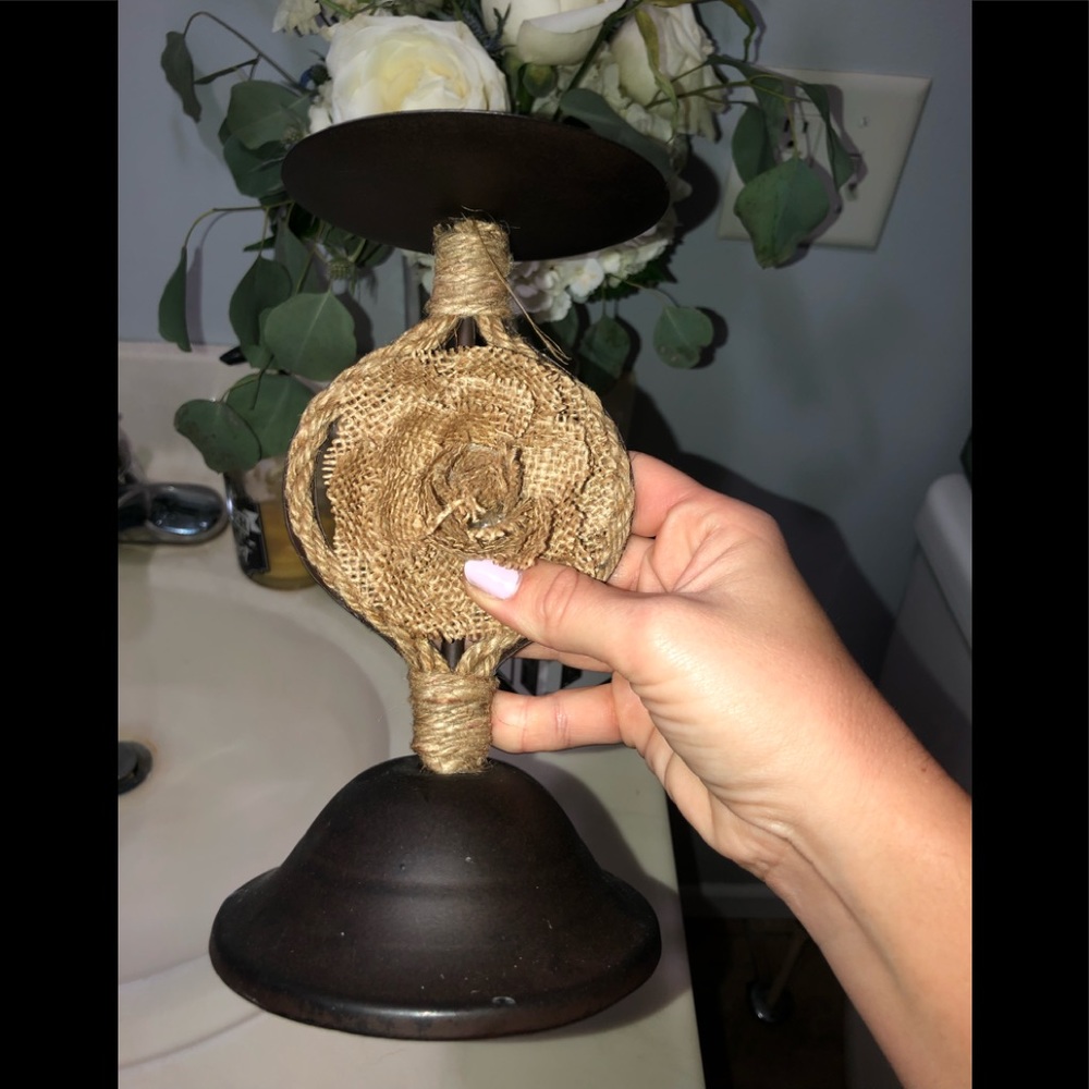 Candle holder